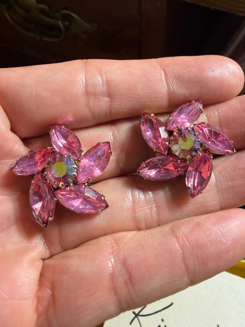 Vintage Gold Tone Pink Rhinestone Aurora Borealis Clip on Earrings